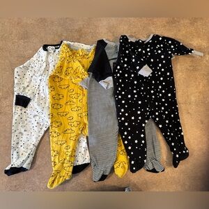 Gerber - 4 PACK! 3-6 Months Black and Yellow Footies One Piece Pajamas